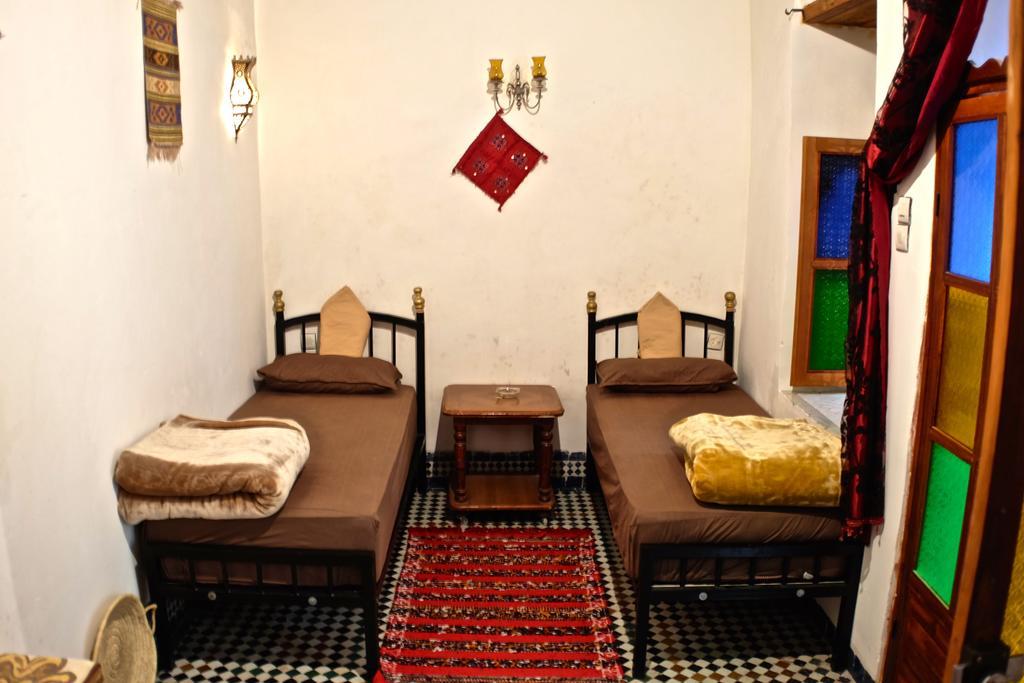 Riad Mikou Fès Zimmer foto