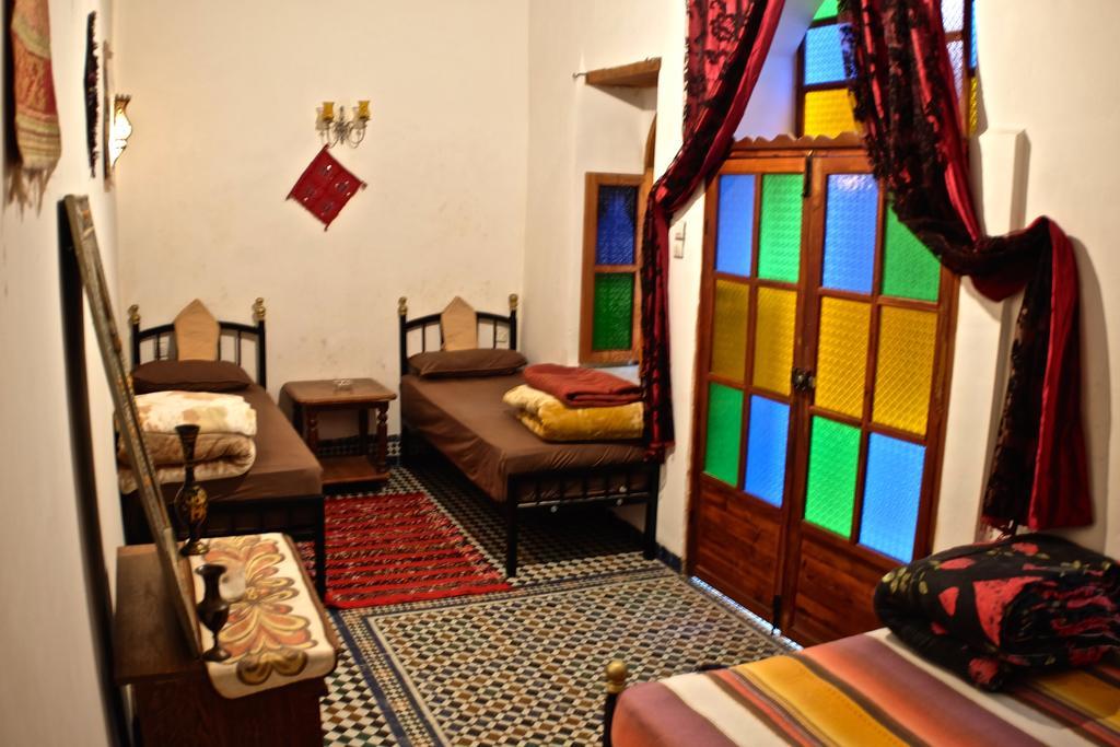 Riad Mikou Fès Zimmer foto