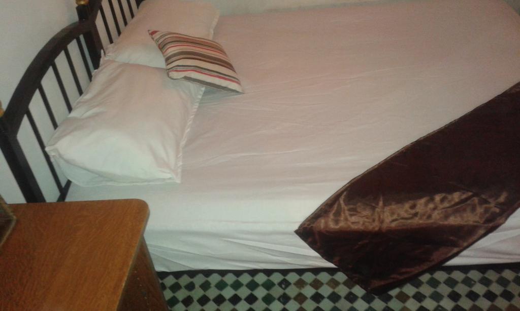 Riad Mikou Fès Zimmer foto