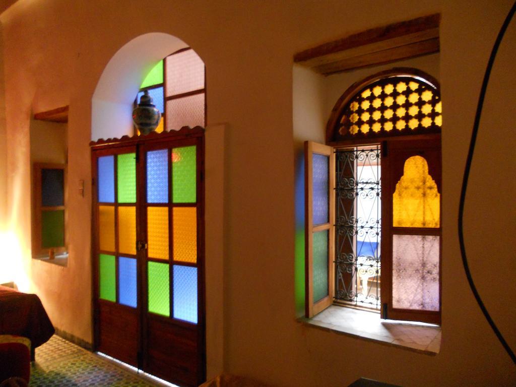 Riad Mikou Fès Zimmer foto